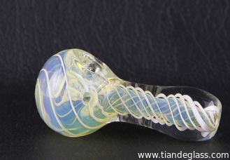 China 2.5 inch spoon glass smoking pipe high quality and low price handmade hand pipe supplier
