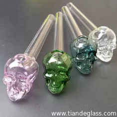 China Colorful Great Pyrex 5.5''skull Glass Oil Burner Pipe Thick color Glass for oil rigs glass water pipe supplier