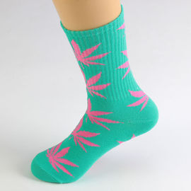 Cannabis Hemp Weed leaves pattern Soft Crew Socks Cotton Comfortable Socks Unisex Wholesale Small Orders supplier