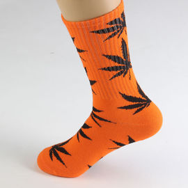 Cannabis Hemp Weed leaves pattern Soft Crew Socks Cotton Comfortable Socks Unisex Wholesale Small Orders supplier