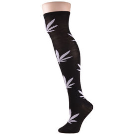 Wholesale Cannabis leaf Hemp leaf Weed leaves pattern Weed Socks Knee length cannabis 420 wear for distributor supplier