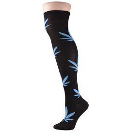 Wholesale Cannabis leaf Hemp leaf Weed leaves pattern Weed Socks Knee length cannabis 420 wear for distributor supplier