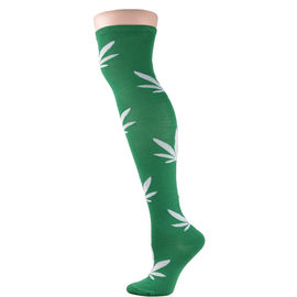 Wholesale Cannabis leaf Hemp leaf Weed leaves pattern Weed Socks Knee length cannabis 420 wear for distributor supplier