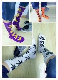 Marijuana Socks &amp; Weed 420 Socks Mens Weed Leaf Print Socks Cannabis Ganja Marijuana Leaf Pattern supplier