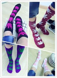 Marijuana Socks &amp; Weed 420 Socks Mens Weed Leaf Print Socks Cannabis Ganja Marijuana Leaf Pattern supplier