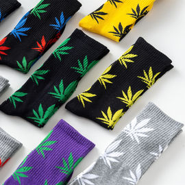 Popular Weed Socks-Buy Cheap Weed Socks lots from China Weed Leaf Print Socks Cannabis Ganja Marijuana Leaf Pattern supplier