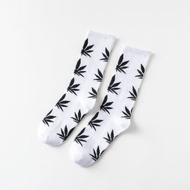 Popular Weed Socks-Buy Cheap Weed Socks lots from China Weed Leaf Print Socks Cannabis Ganja Marijuana Leaf Pattern supplier